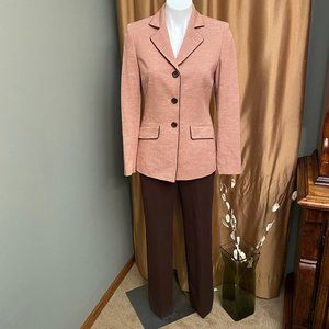 Like New Jones Wear Women's Pant Suit